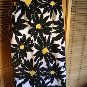 Ronni Nicole Dress White with Black Floral with Yellow Centers Size 14W